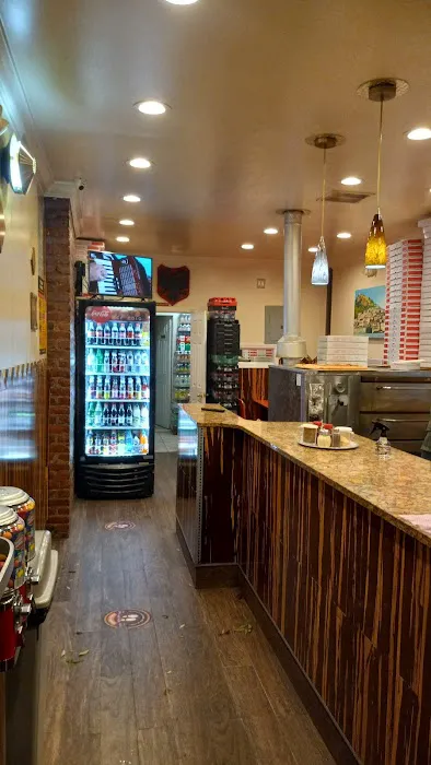 Sam's Pizza Picture 8