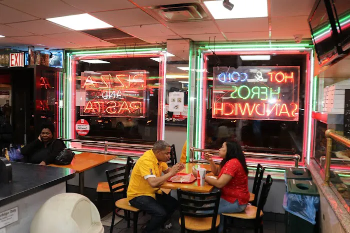 Broadway Pizza & Pasta Picture 8