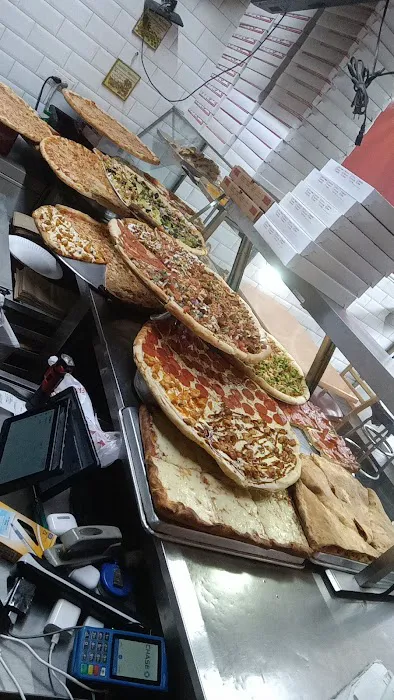 Tony's Pizza Picture 7