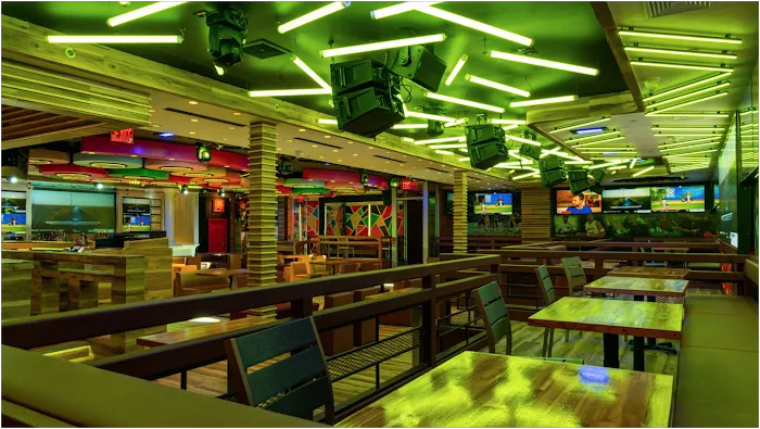 Playoffs Sports Lounge Picture 8