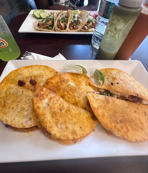 Taqueria Los Angeles Picture 10