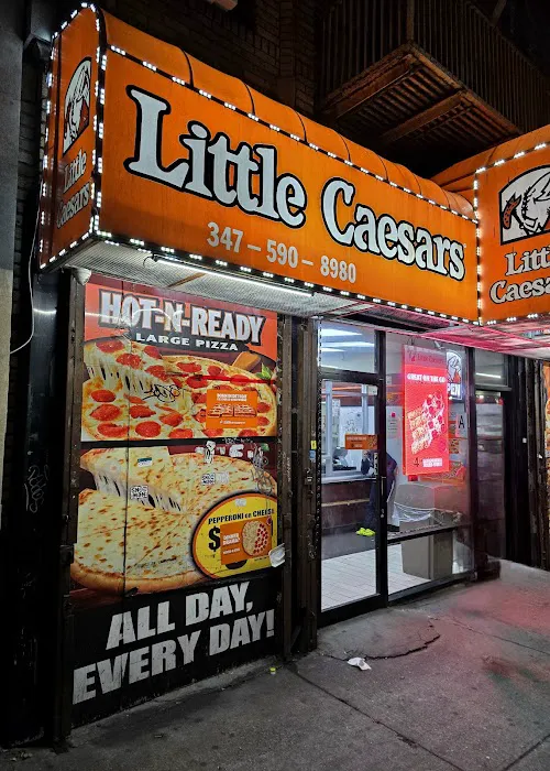Little Caesars Pizza Picture 4