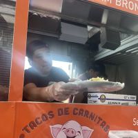 Tacos De Carnitas El Hidalguense ico