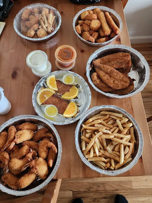 Fordham Fried Seafood & Chicken Picture 2