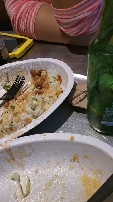 Chipotle Mexican Grill Picture 7