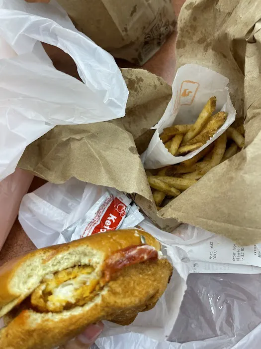 Popeyes Louisiana Kitchen Picture 1