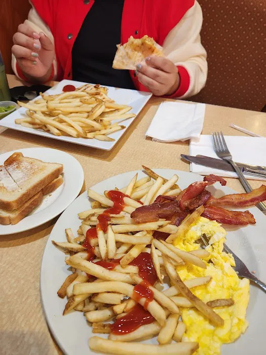 Corky’s Diner Picture 5