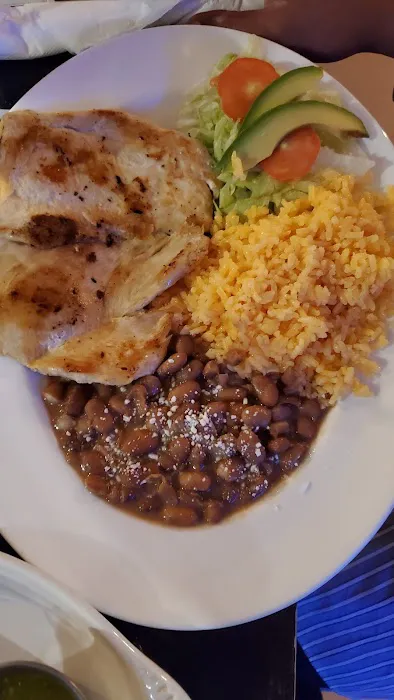 El Nuevo Tenampa Restaurant Picture 3