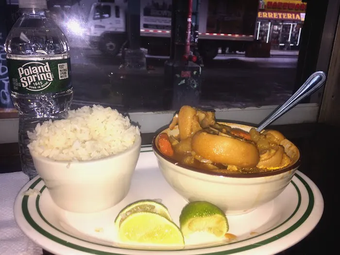 Don Pancholo Lechonera Restaurant Picture 3
