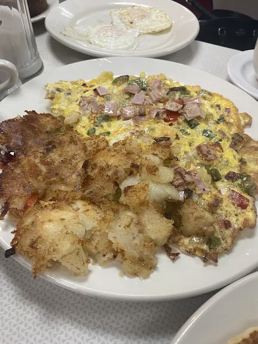 Tiny's Diner Picture 9