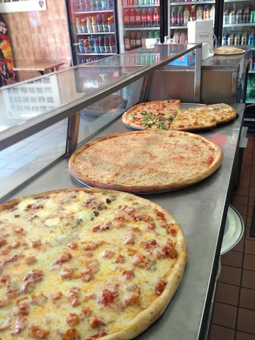 Rocco's Pizzeria Picture 6