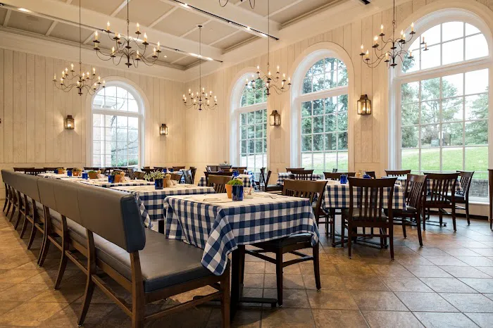 Hudson Garden Grill Picture 2