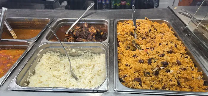 EQUIS Pica Pollo (Morris ave) Picture 3