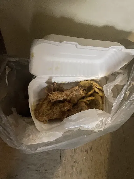 EQUIS Pica Pollo (Morris ave) Picture 5