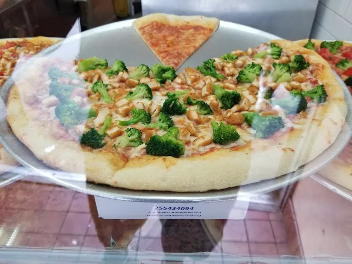 Oli 99¢ Fresh Pizza Picture 6