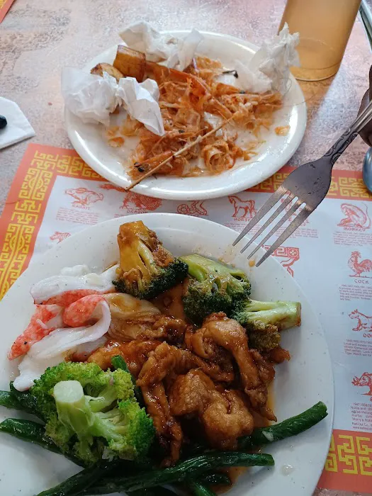 Happy Land Buffet Picture 7