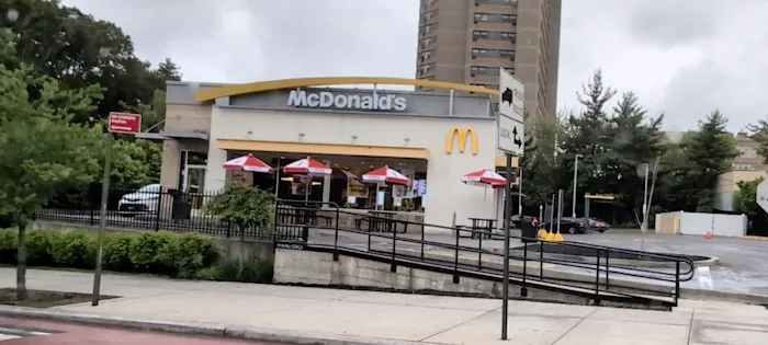 McDonald's Picture 8