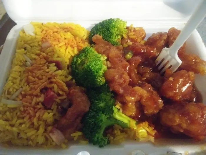 Golden Dragon Picture 3