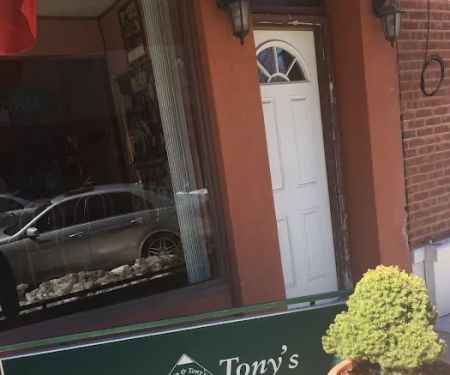 Ann & Tony’s Restaurant