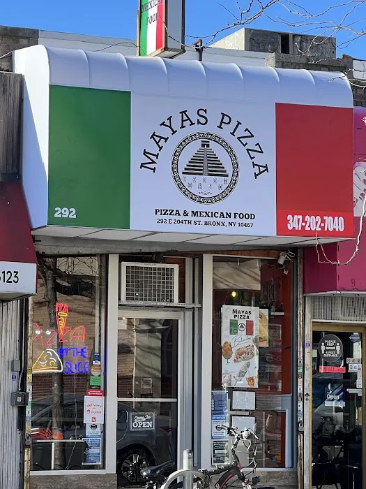 Mayas Pizza Picture 8