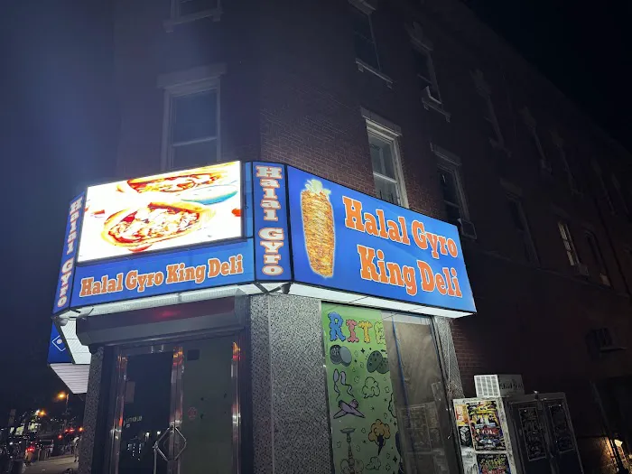 Halal Gyro King Deli Picture 9