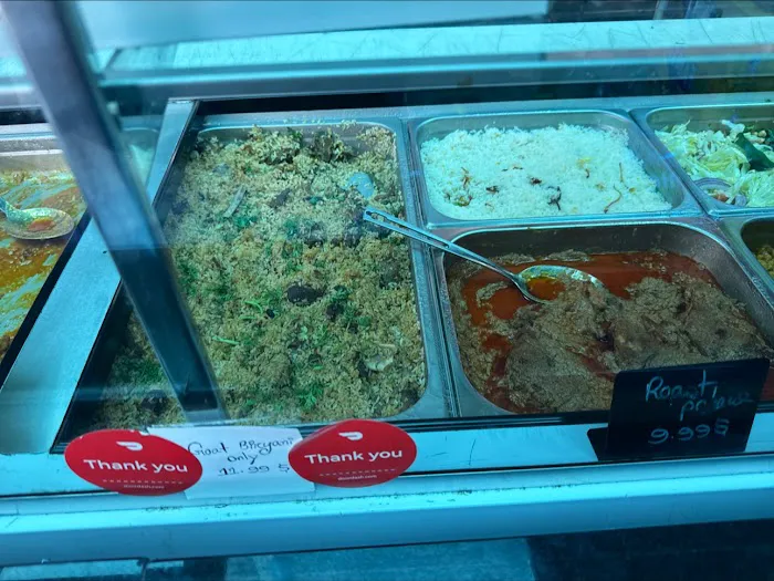Halal Gyro King Deli Picture 4