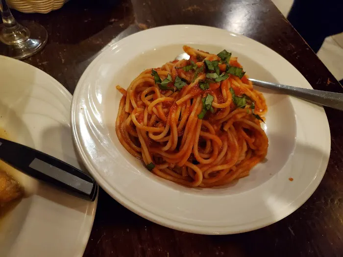 Moise's Restaurant Picture 5