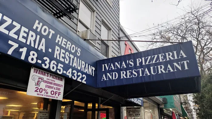 Ivana's Pizzeria Picture 10