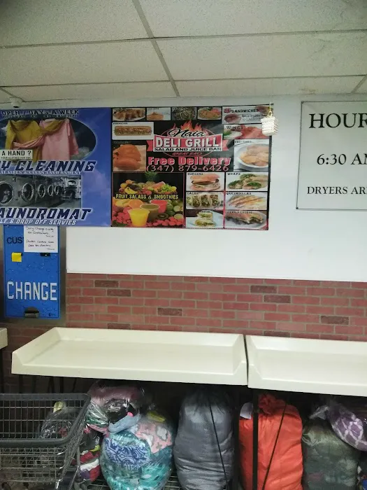 Naia Deli & Grill Picture 6