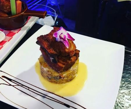ZION Restaurant & Lounge