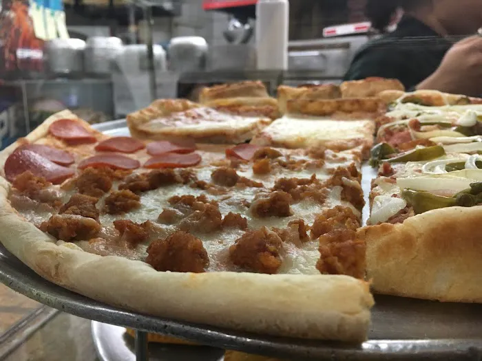 Concourse Pizza and Pasta Picture 10