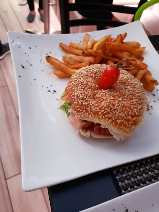 MG54 RESTAURANT & LOUNGE Picture 7