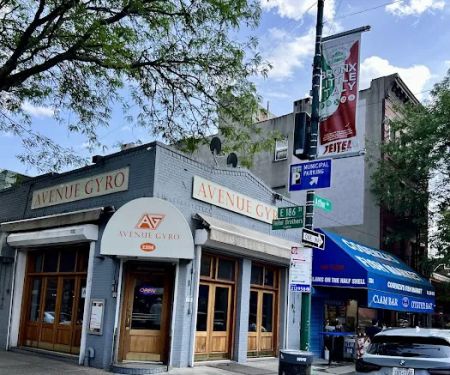 Avenue Gyro