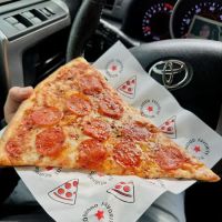 Lona's Pizza ico
