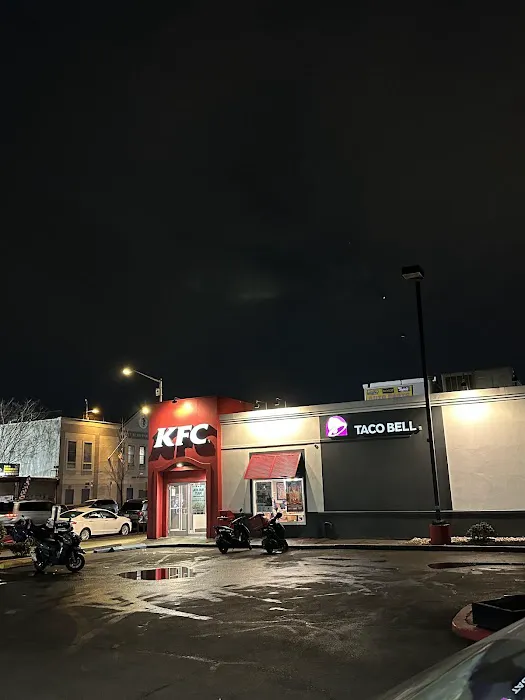 Taco Bell / KFC Picture 8