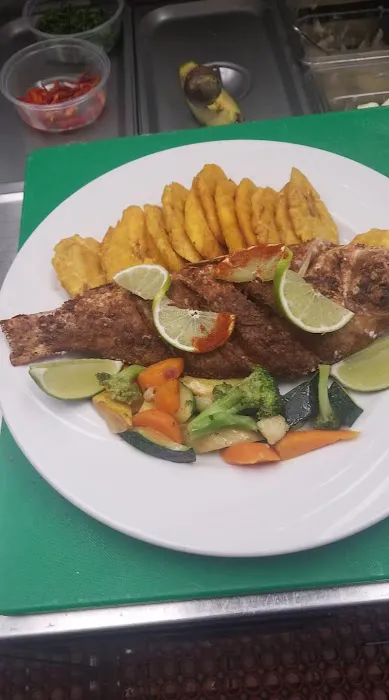Sazón de Mela Restaurant Picture 3