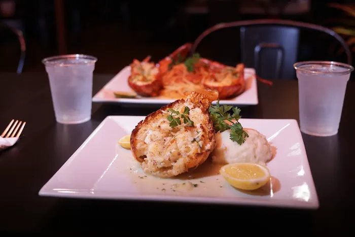 Casa del Mar Seafood Restaurant Picture 2