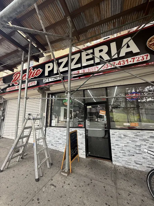 Richie’s pizzeria Picture 5