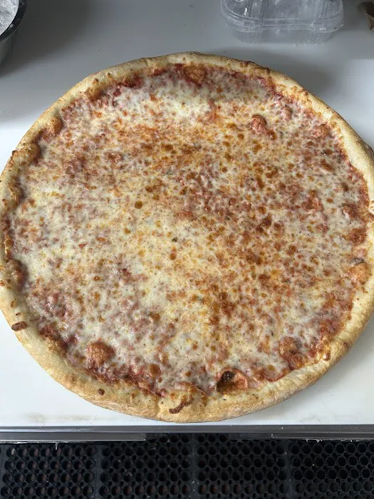 Richie’s pizzeria Picture 6
