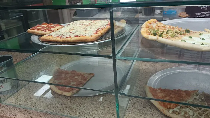 Sedgwick Pizza Picture 1