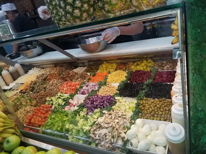 Local Bodega Picture 5