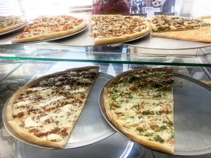 5 Star Pizza Pasta & Burgers Picture 5