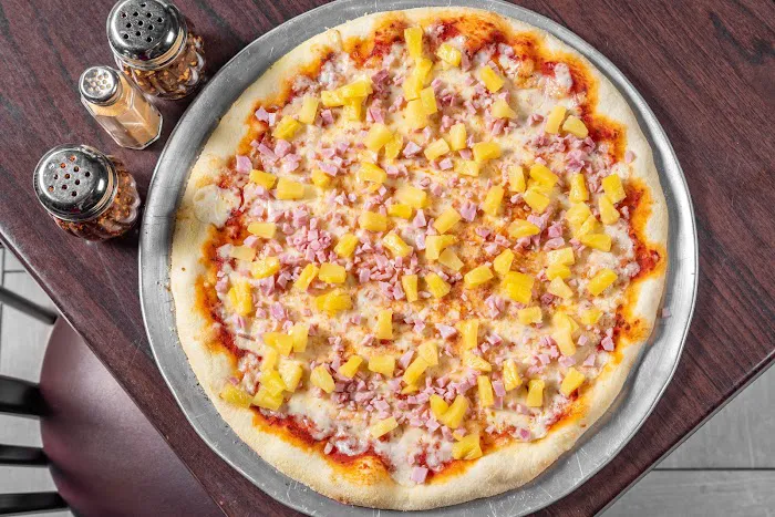 5 Star Pizza Pasta & Burgers Picture 9