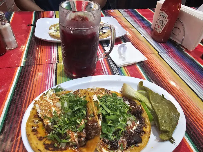 Tortilleria y Taqueria Lenchita Picture 8