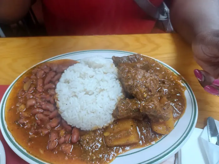 JJ Restaurant & Cuchifritos Picture 5