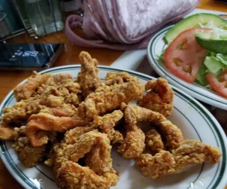 JJ Restaurant & Cuchifritos