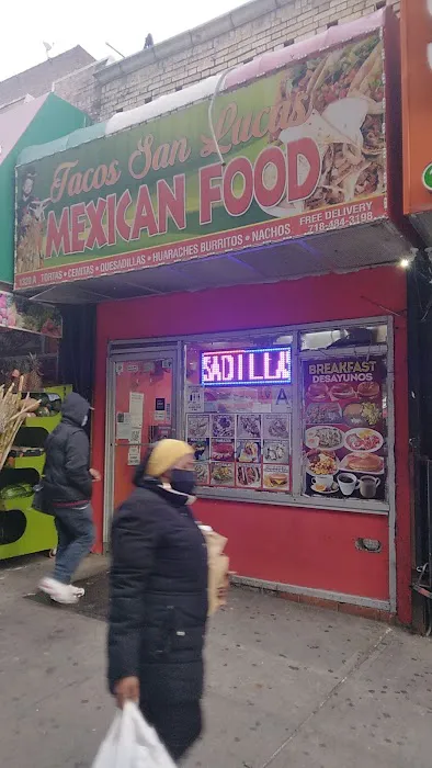 Tacos El Coyote Picture 8