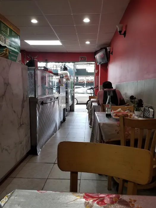 Tacos El Coyote Picture 10