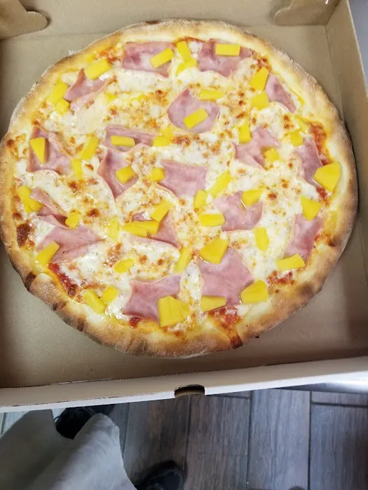 Big Cheese Pizza Picture 5