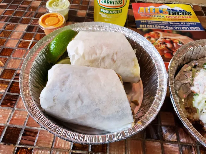 Alex's Tacos Picture 6